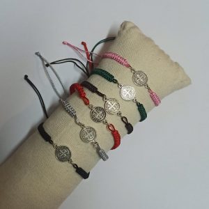 MEDALLA DE SAN BENITO BAÑADA EN PLATA -  Monjas Benedictinas Monasterio Santa Cruz Sahagún